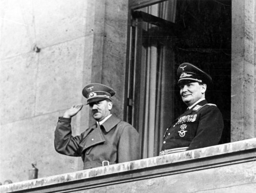 Foto Hitlera a Göringa